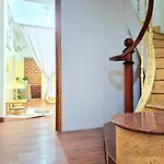 Private Kitchen Apartment Near Ben Thanh Market