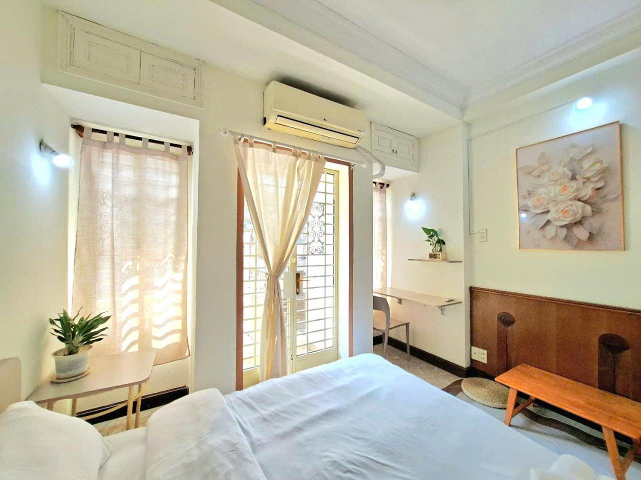 Private Kitchen Near Ben Thanh Market * TP. Hồ Chí Minh